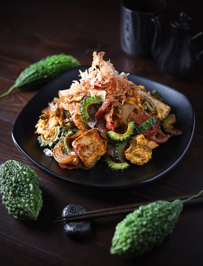 Đảo Okinawa Nhật Bản: Viên ngọc xanh của xứ Phù Tang Goya Champuru | Ẩm thực Okinawa