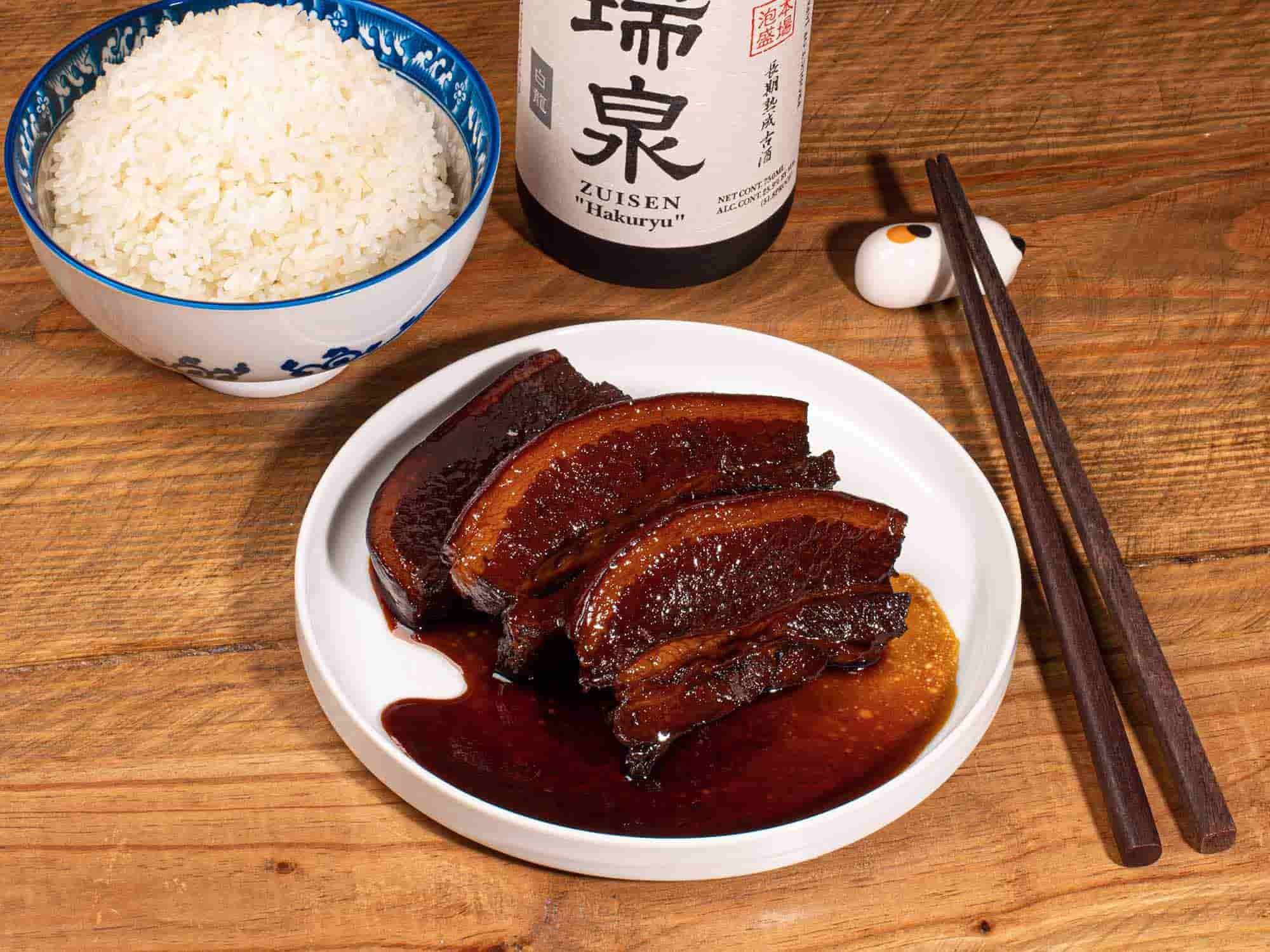 Đảo Okinawa Nhật Bản: Viên ngọc xanh của xứ Phù Tang Thịt heo Rafute | Ẩm thực Okinawa