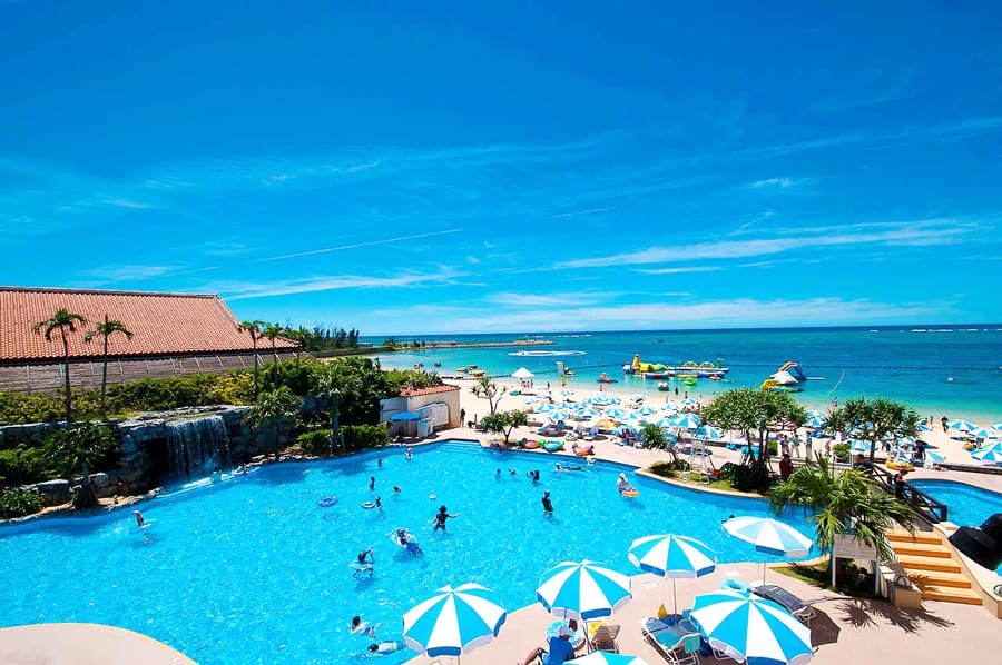 Đảo Okinawa Nhật Bản: Viên ngọc xanh của xứ Phù Tang Khách sạn Rizzan Sea-Park Hotel Tancha-Bay