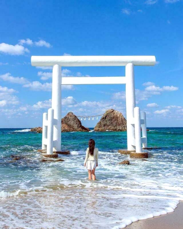 Du lịch biển vùng Chugoku Nhật Bản