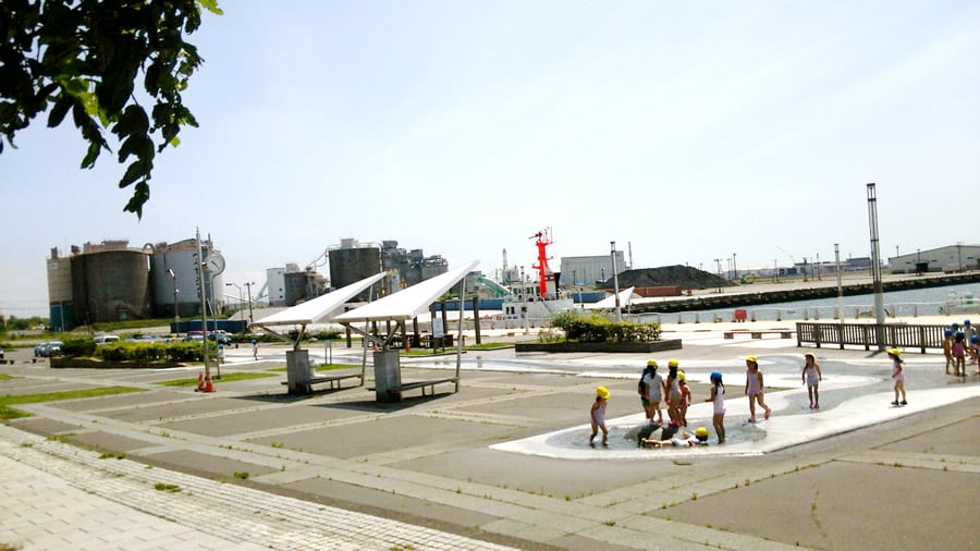 Công viên Kirakira (Kirakira Park)