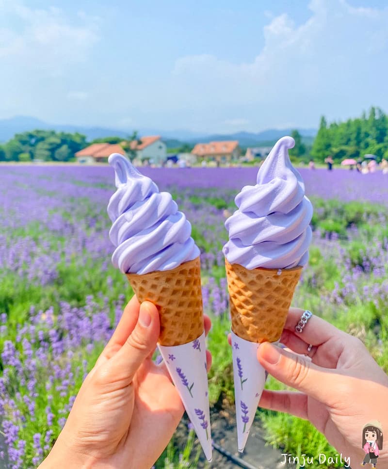 Kem hoa lavender (Lavender Ice Cream)