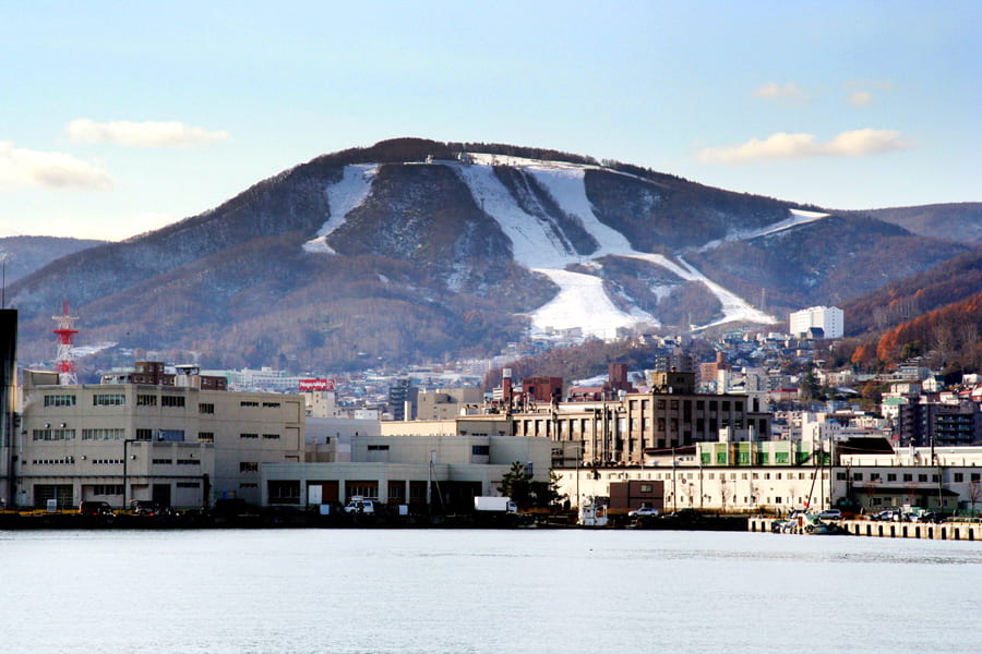 Otaru Tenguyama: Khám phá khu trượt tuyết lớn nhất ở Otaru