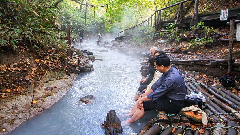 Hồ ngâm chân Oyunumagawa 