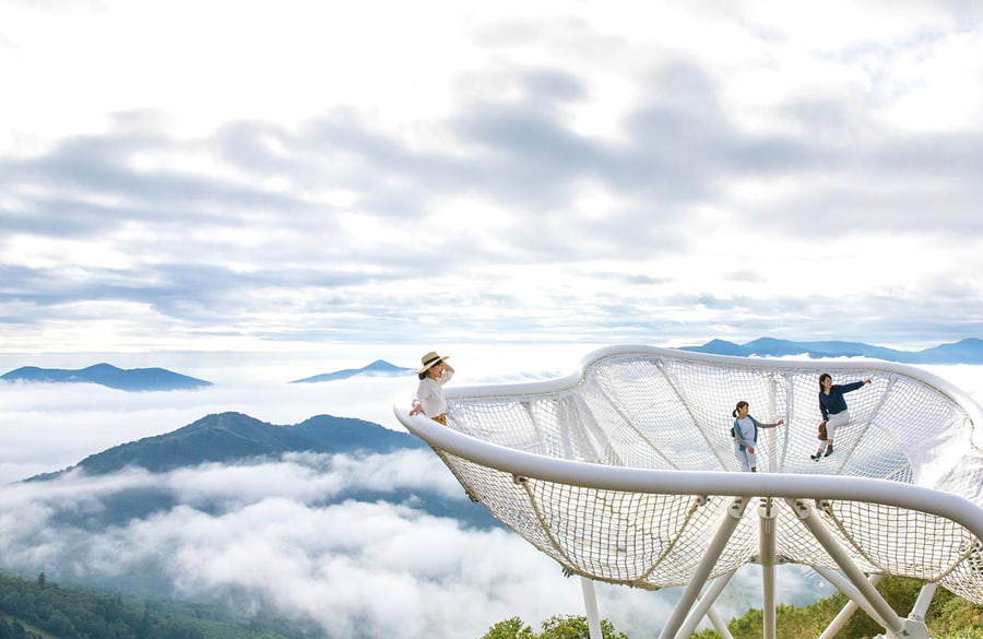 Cloud Pool - Unkai Terrace