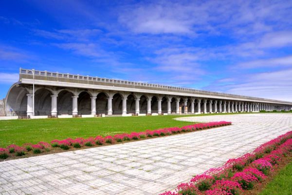 Wakkanai North Breakwater Dome: Mái vòm La Mã ở Hokkaido