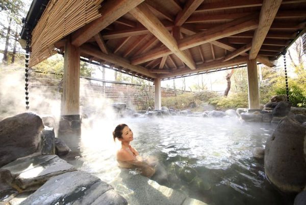 Văn Hóa Tắm Onsen Nhật Bản Từ A-Z: Nghi Thức "Giao Tiếp Khỏa Thân" Độc Đáo Akiu Onsen Sendai