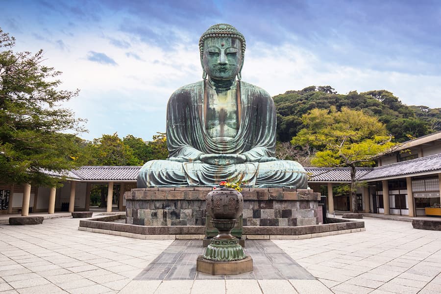 Tượng Đại Phật Kamakura Daibutsu ở Kotoku-in