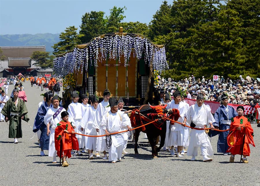 Lễ hội Aoi Matsuri (Lễ hội hoa Thục quỳ)