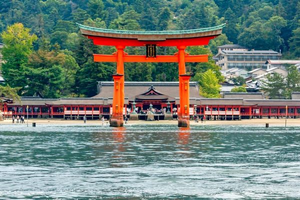 Hành trình du lịch Nhật Bản tự túc 14 ngày Itsukushima Shrine | Tỉnh Hiroshima Nhật Bản