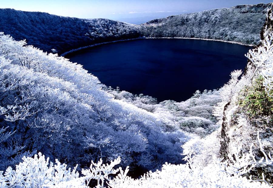 Tỉnh Kagoshima Nhật Bản: Kỳ Lạ với ngọn núi lửa nghìn năm