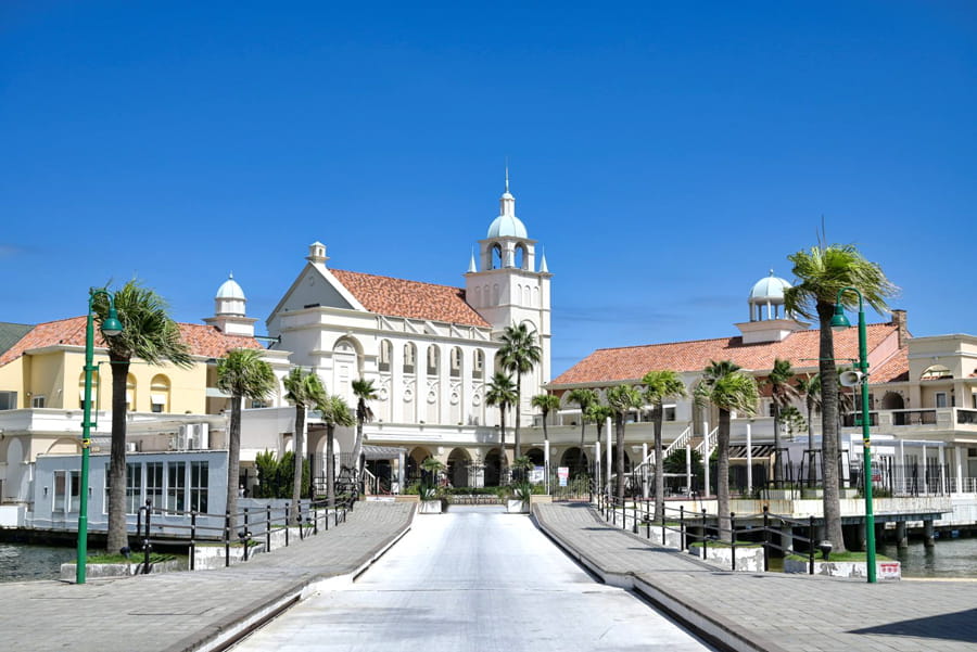 Công viên biển Momochi Seaside | Thành phố Fukuoka Nhật Bản