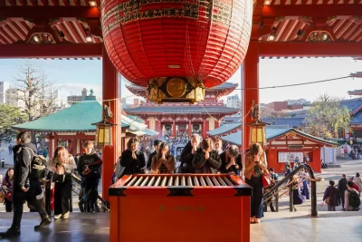 Chùa Sensoji Temple: Ngôi chùa cổ đầy bí ẩn ở Tokyo Nhật Bản