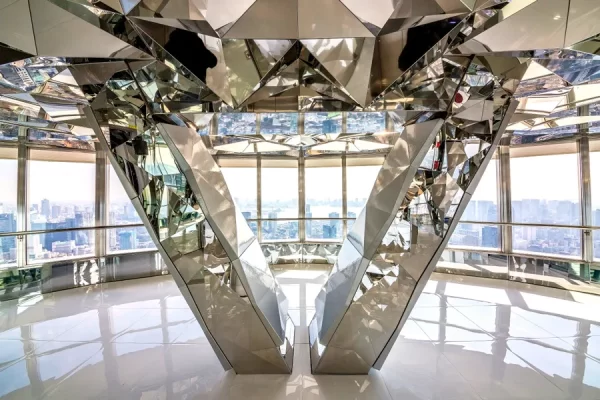 Hành trình khám phá xứ sở hoa anh đào: Cẩm nang du lịch Nhật Bản tự túc từ A đến Z Khu vực đài quan sát bên trong Tháp Tokyo Tower