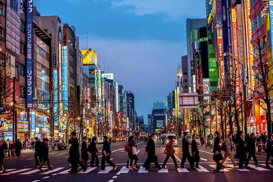 Khu phố điện tử Akihabara: Phố mua sắm sầm uất nhất Tokyo (Akihabara Electric Town)