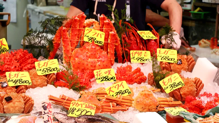 Chợ cá Tsukiji Outer Market - Khu chợ cá lớn nhất thế giới