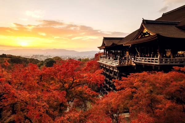 Chùa Otowasan Kiyomizu: Vẻ đẹp của chùa Thanh Thủy (Kyoto)
