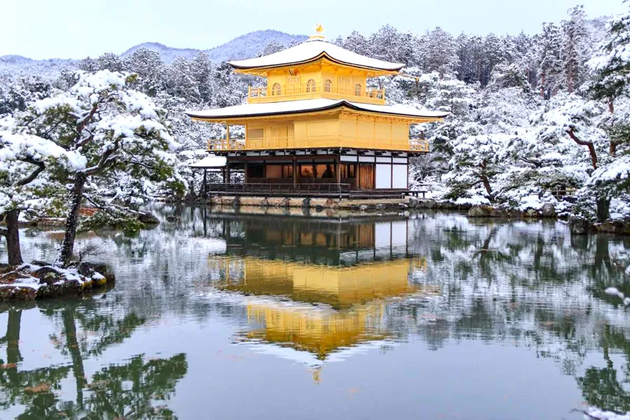 Chùa vàng Kinkakuji - Khám phá bí ẩn của ngôi chùa dát vàng ở Kyoto Chùa vàng Kinkakuji: Vẻ đẹp của ngôi chùa dát vàng ở Kyoto