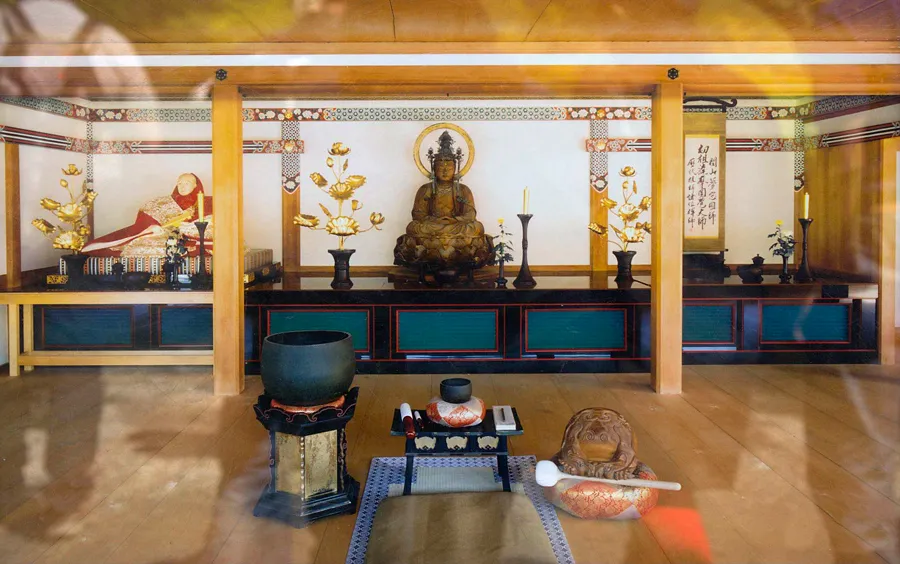 Chùa vàng Kinkakuji - Khám phá bí ẩn của ngôi chùa dát vàng ở Kyoto Chùa vàng Kinkakuji: Vẻ đẹp của ngôi chùa dát vàng ở Kyoto