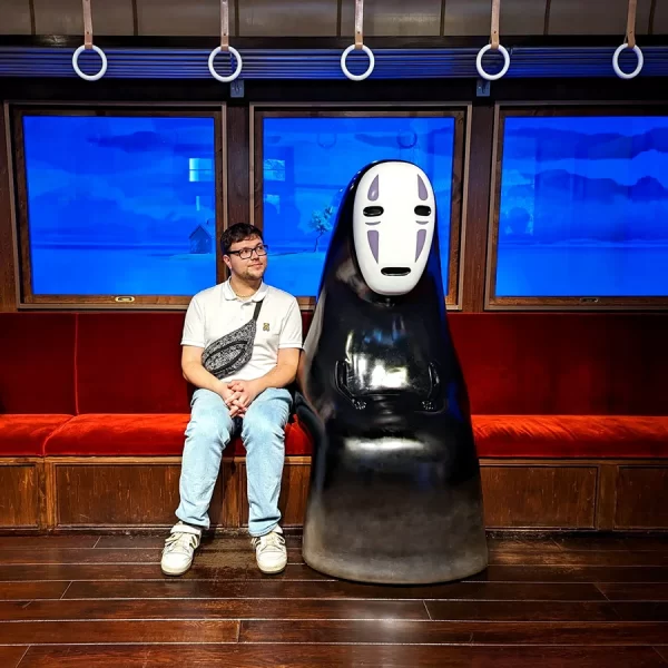 Hành trình khám phá xứ sở hoa anh đào: Cẩm nang du lịch Nhật Bản tự túc từ A đến Z Bảo tàng Ghibli - Tuổi thơ hóa hiện thực tại Ghibli Museum