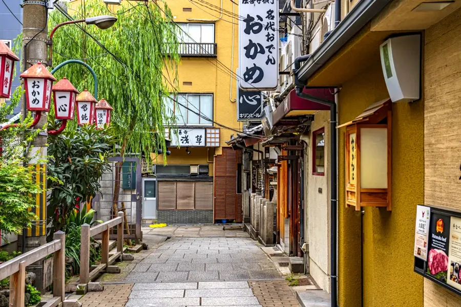 Phố Hozenji Yokocho - Nét hoài niệm giữa lòng Osaka hiện đại