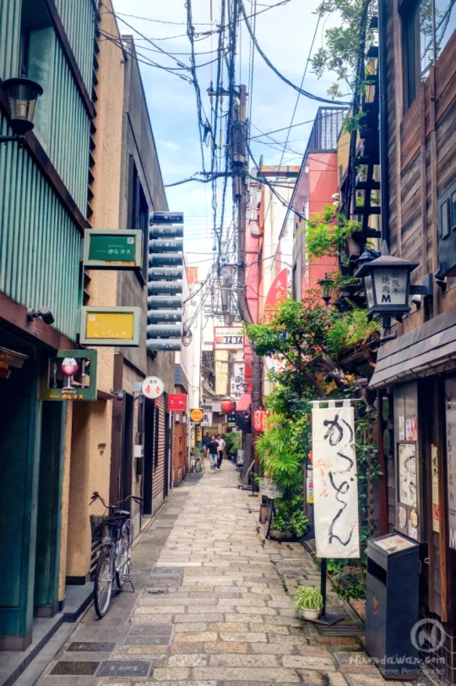 Phố Hozenji Yokocho - Nét hoài niệm giữa lòng Osaka hiện đại