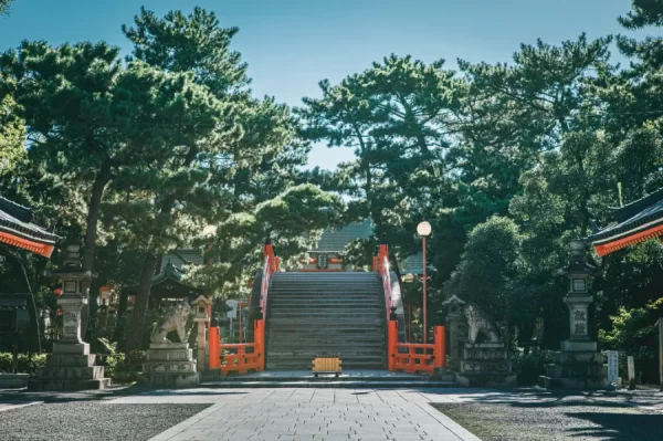 Sumiyoshi Taisha Shrine - Ngôi đền linh thiêng 1800 tuổi