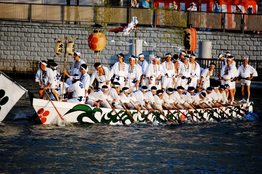 Lễ hội Tenjin Matsuri