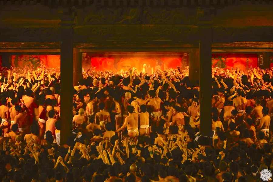 Lễ hội Hadaka Matsuri