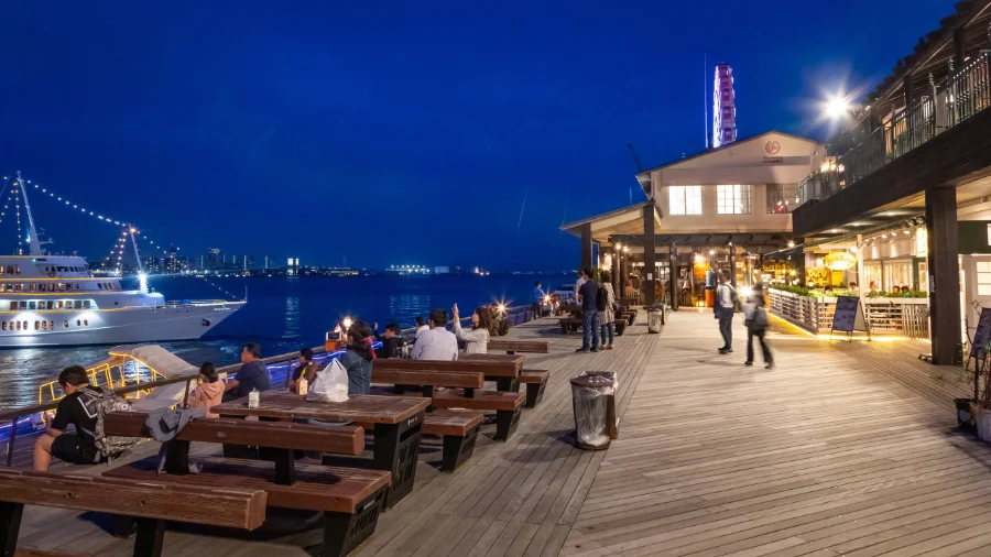 Kobe Harborland - Thiên đường mua sắm sầm uất tại Kobe