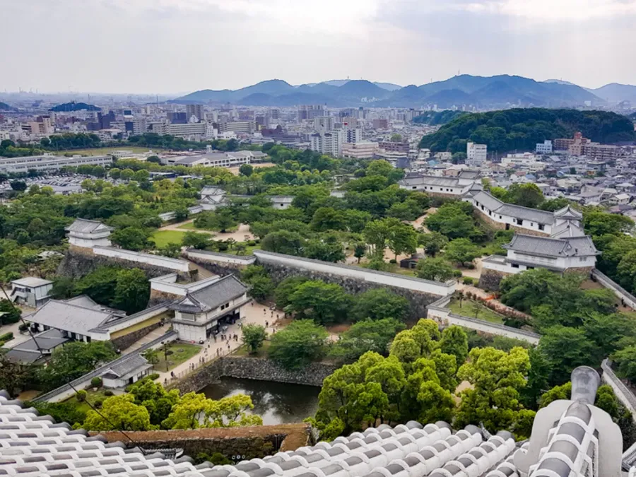 Himeji Castle - Tòa Lâu Đài Hạc Trắng Giữa Lòng Nhật Bản
