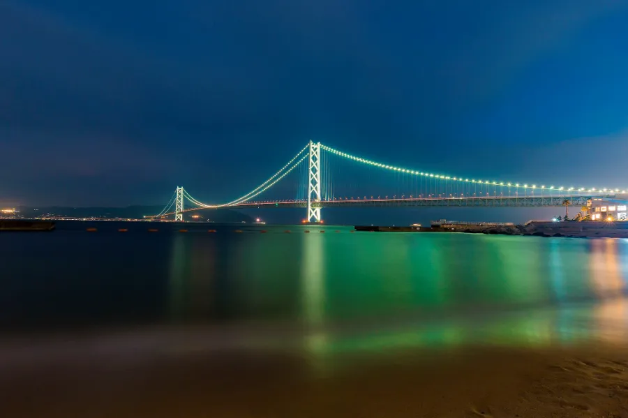 Cầu Akashi Kaikyo - Dải lụa rực rỡ giữa biển trời mênh mông