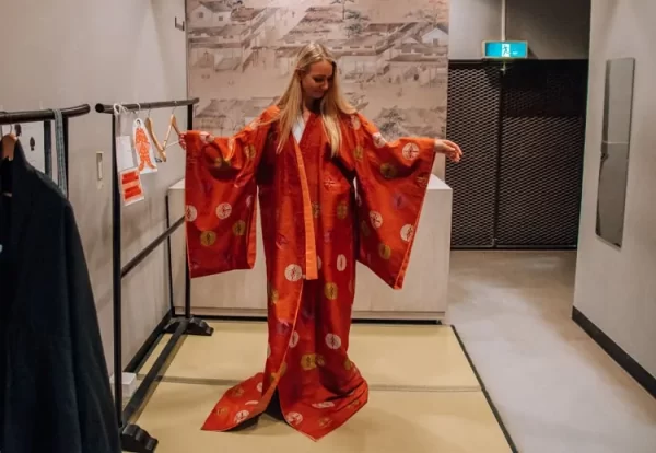 Hiroshima Castle - Lâu đài Hiroshima cổ kính