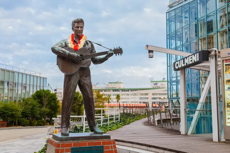 Kobe Harborland - Thiên đường mua sắm sầm uất tại Kobe