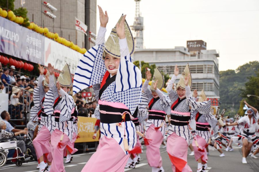 Awa Odori Festival: Lễ Hội Của Những Điệu Nhảy Cuồng Nhiệt