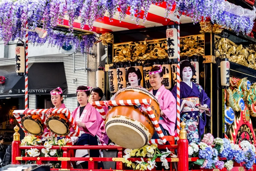 Maruyama Park (Sapporo) - Công viên Maruyama ở Sapporo Nhật Bản