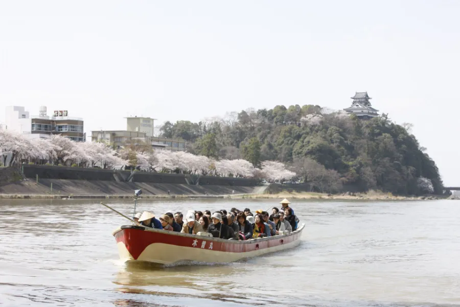 Inuyama Castle (Lâu đài Inuyama)