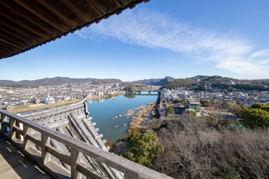 Inuyama Castle (Lâu đài Inuyama)