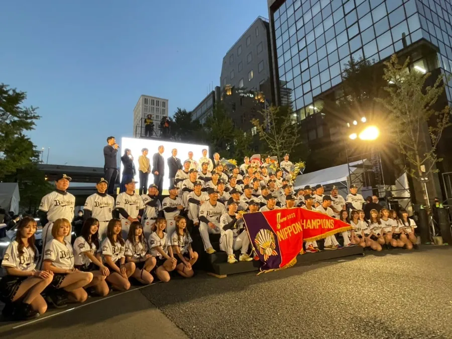 Midosuji Parade | Lễ hội ở Osaka Nhật Bản