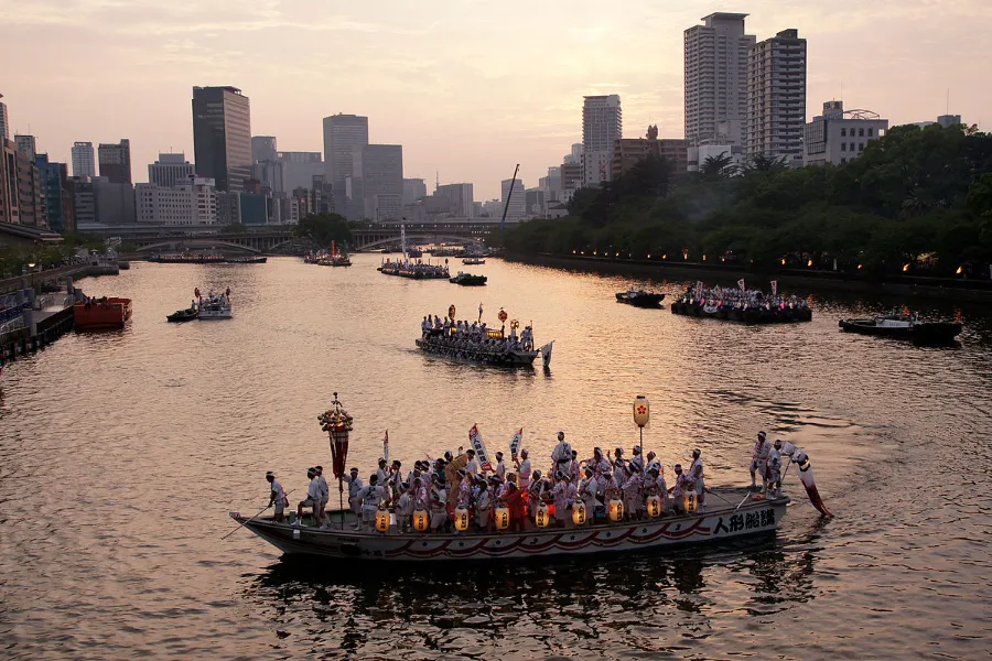 Tenjin Matsuri | Lễ hội Tenjin ở Osaka