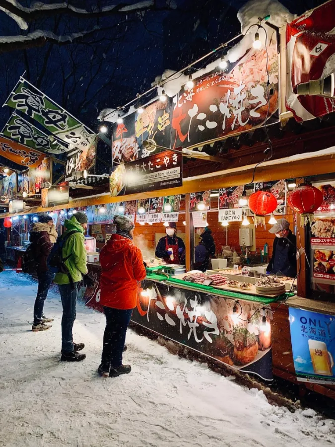 Lễ hội Tuyết Sapporo (Yuki Matsuri)