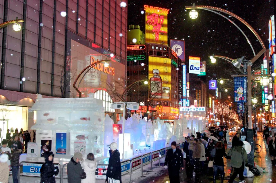 Lễ hội Tuyết Sapporo (Yuki Matsuri)