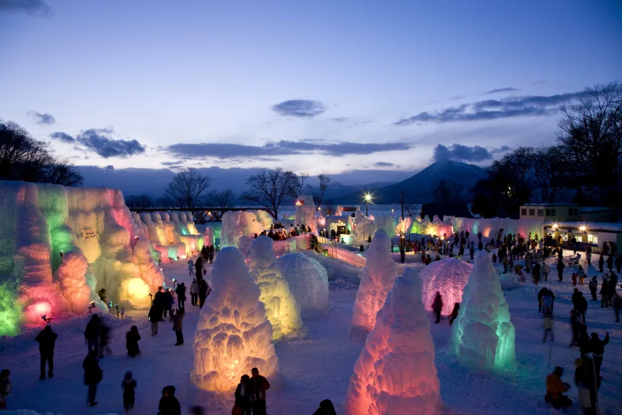 Lễ hội Tuyết Sapporo (Yuki Matsuri)