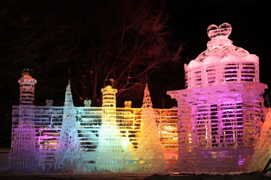 Lễ hội Tuyết Sapporo (Yuki Matsuri)