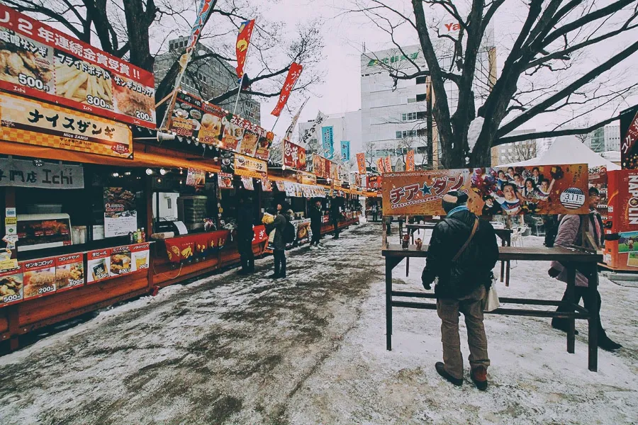 Lễ hội Tuyết Sapporo (Yuki Matsuri)