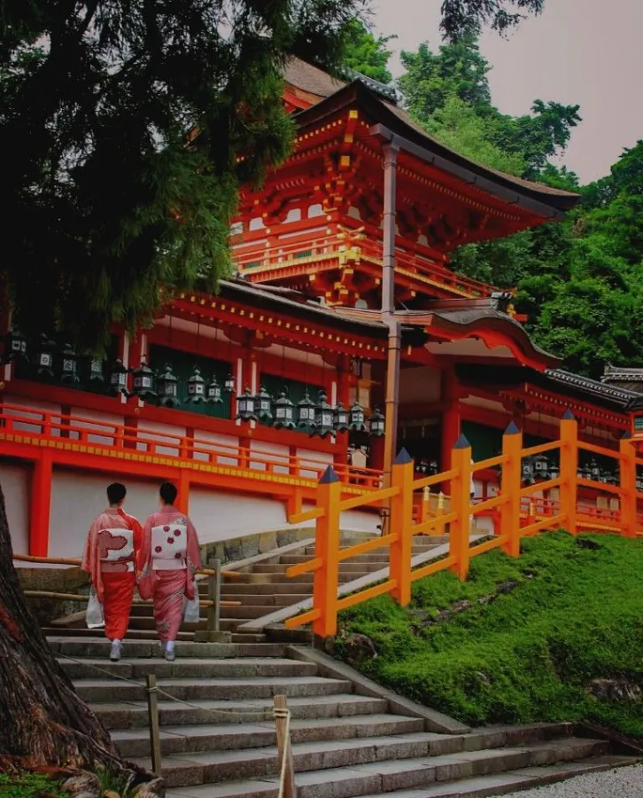 Kasuga Taisha Shrine: Ngôi đền linh thiêng bậc nhất ở Nara