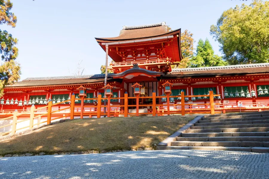 Kasuga Taisha Shrine: Ngôi đền linh thiêng bậc nhất ở Nara