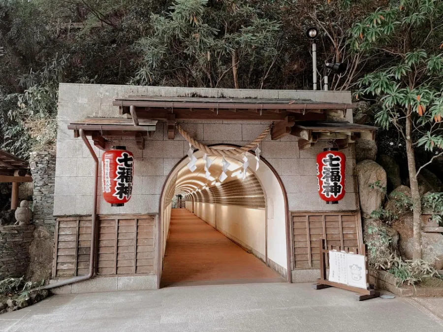 Nanzoin Temple: Chùa có bức tượng Phật nằm lớn nhất thế giới