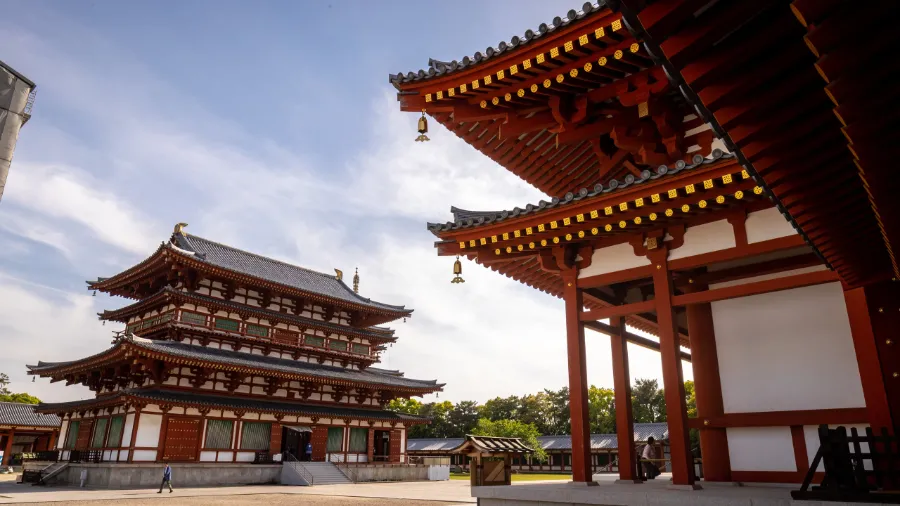 Yakushi ji Temple: Vẻ đẹp bình yên giữa lòng cố đô Nara