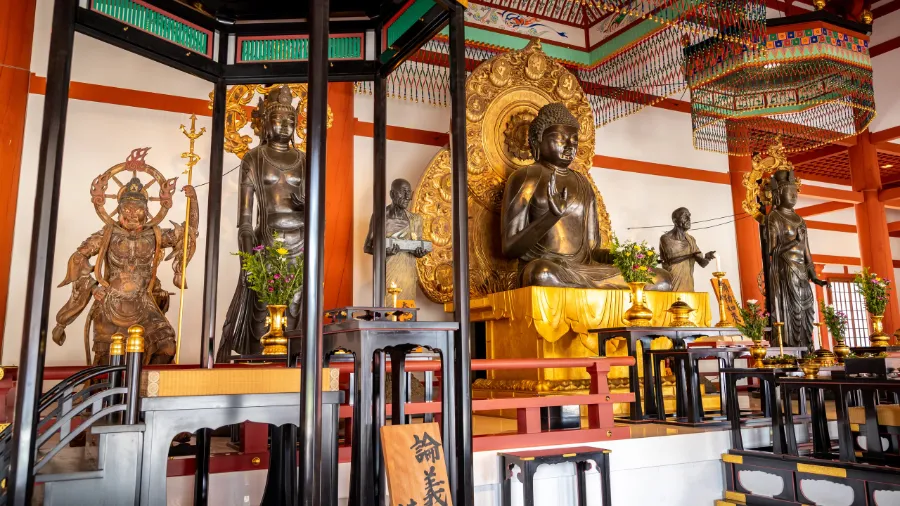 Yakushi ji Temple: Vẻ đẹp bình yên giữa lòng cố đô Nara